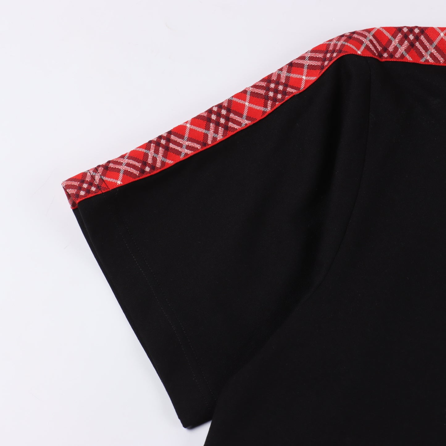 BURBERRY T-SHIRT - SUPER CLONE